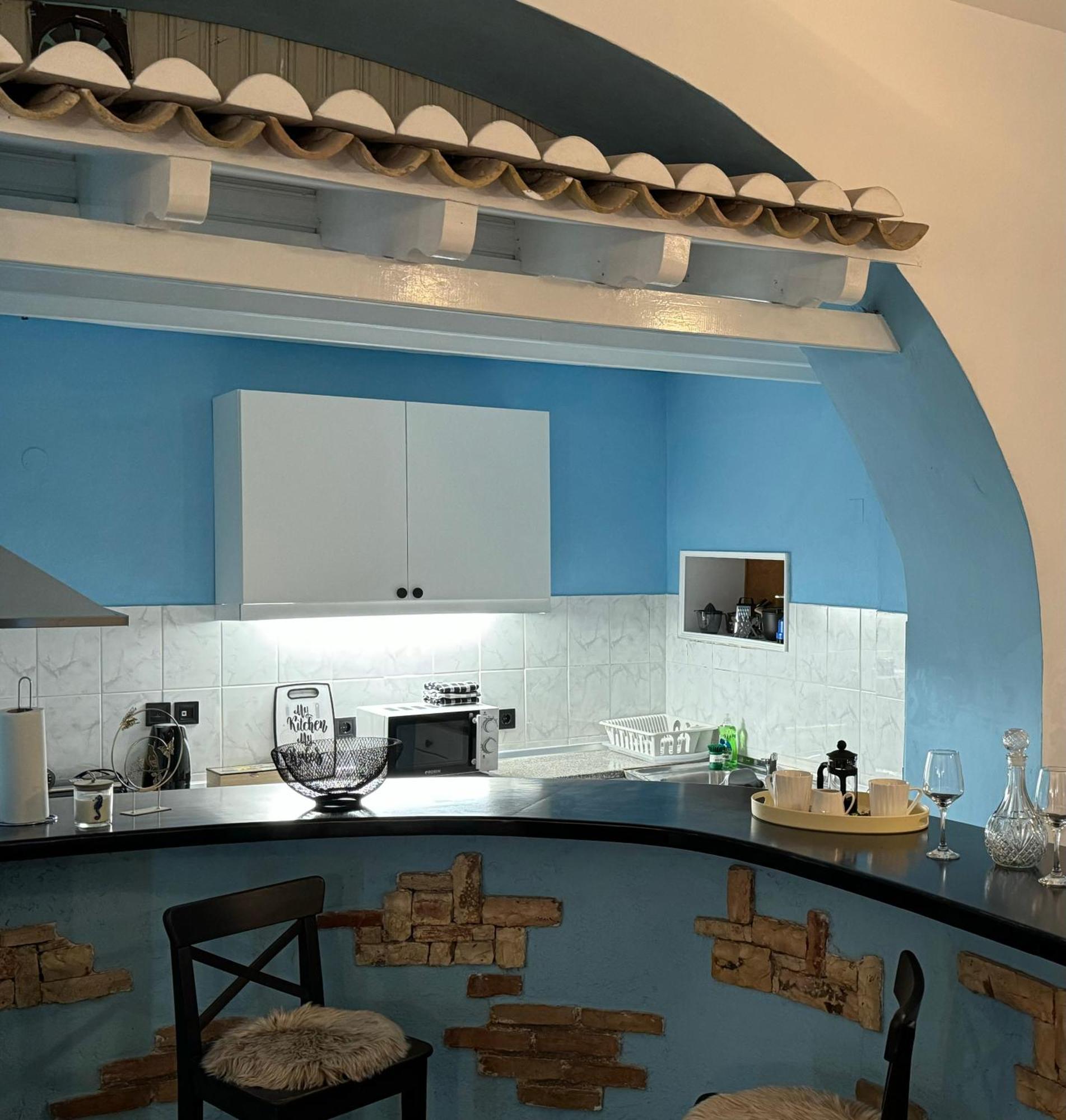 Golden Fox Village Studio Lakones Ngoại thất bức ảnh